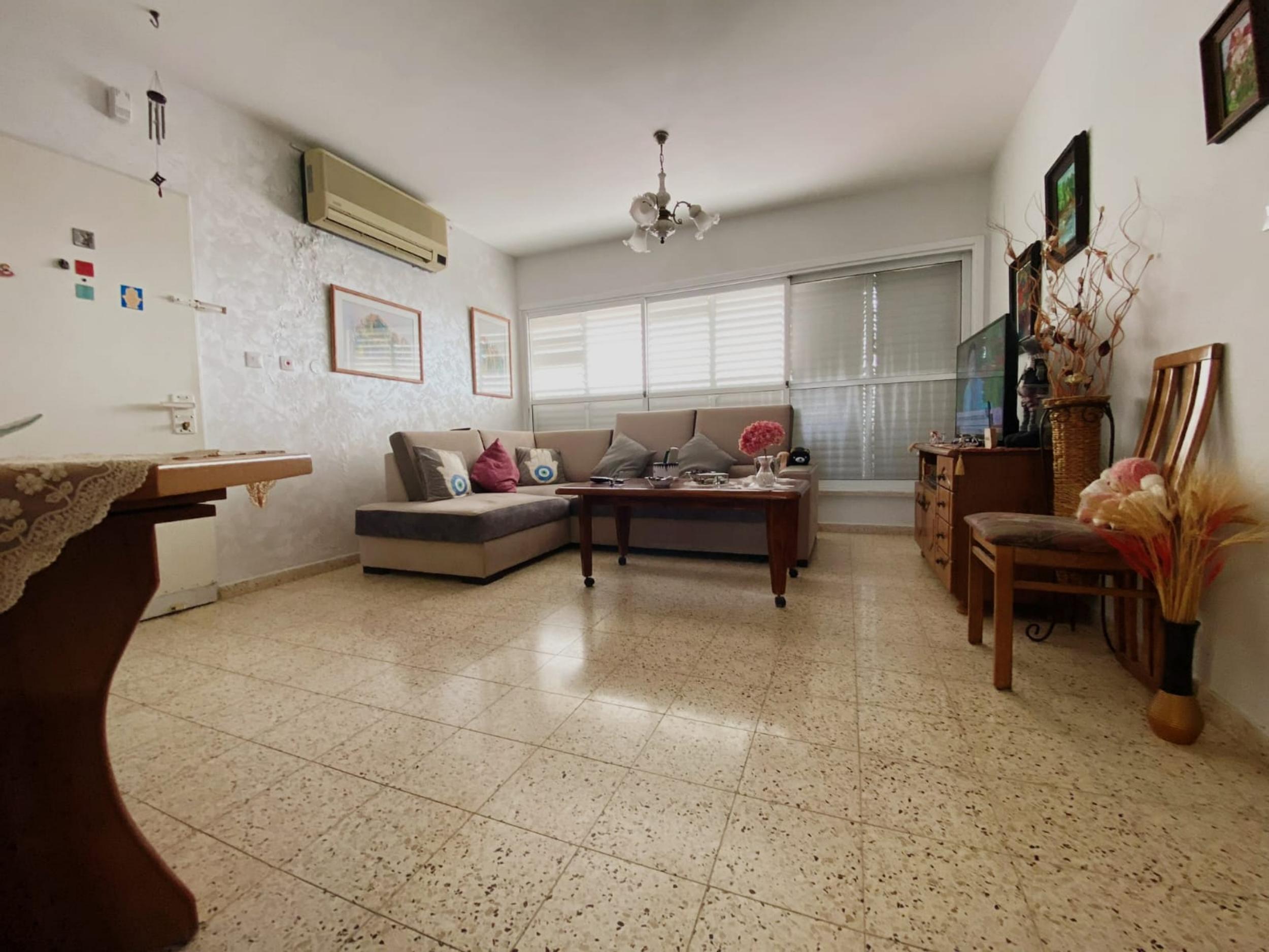 חזקיה המלך 59 אשדוד